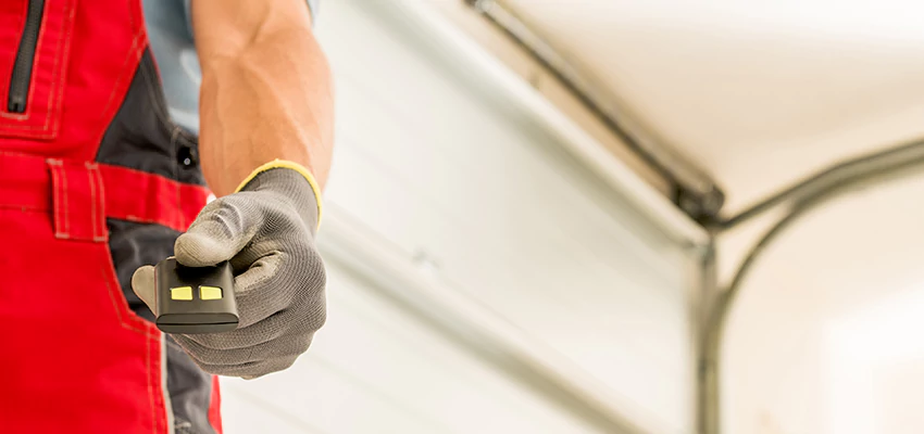 Residential Garage Door Security in Orange Cove, California