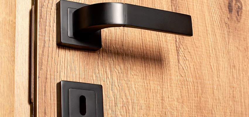 Weekend Lockout Assistance Troubleshooting in Orange Cove, California